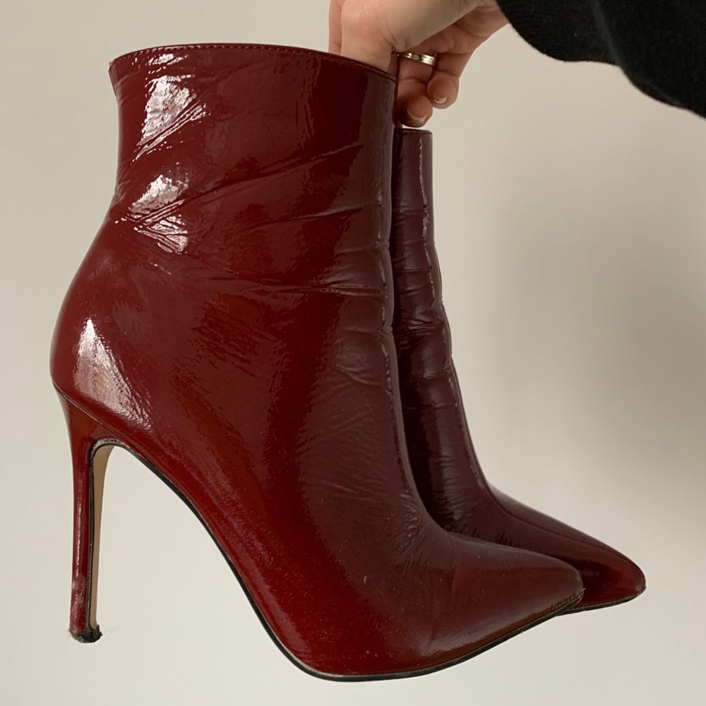 Red booties - Picture 2 of 4
